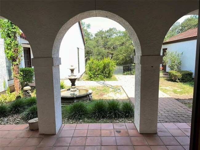 Building Photo - 1100 Crystal Creek Dr