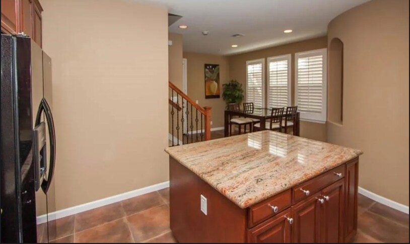 Building Photo - 3601 Rocking Horse Ct
