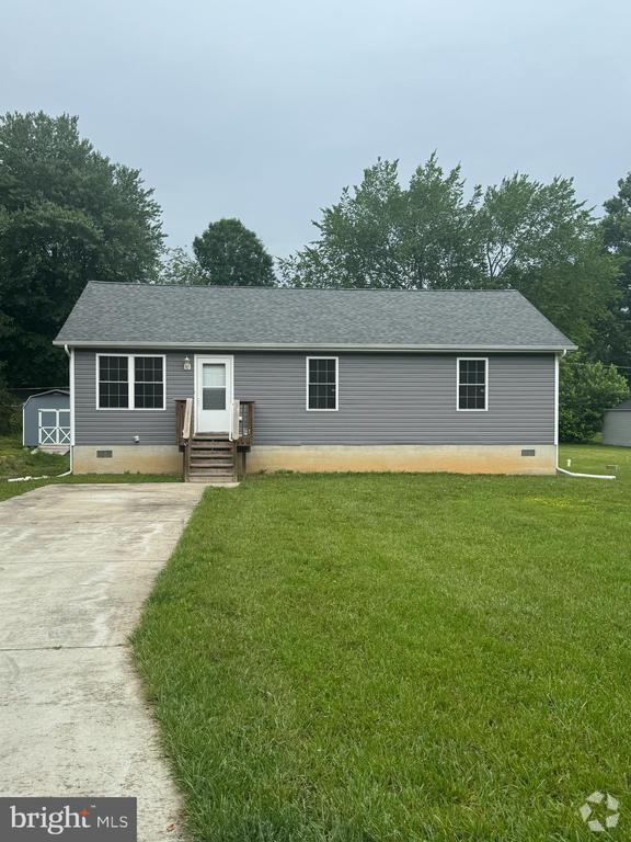 Building Photo - 7879 Wicher Ln
