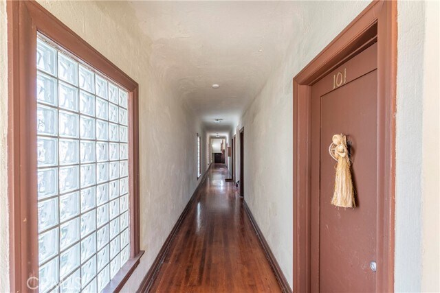 Building Photo - 1116 Sartori Ave