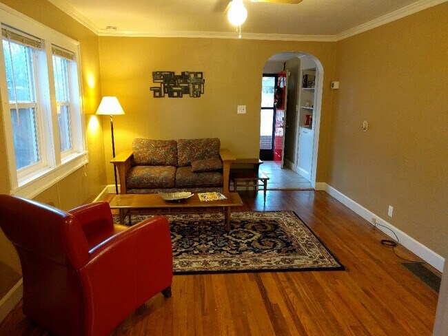 living room - 2 S Lowell Blvd