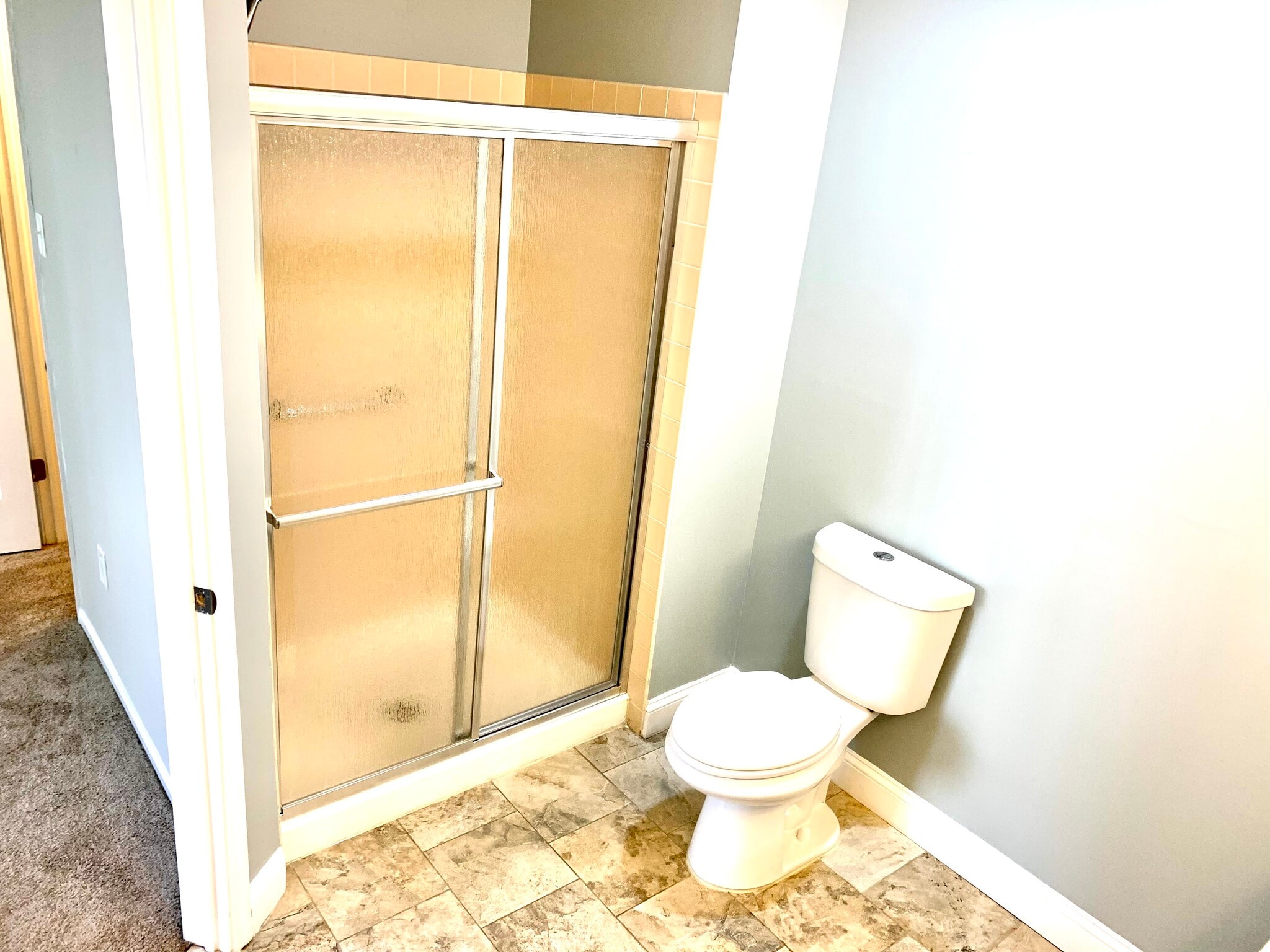 Building Photo - 1109 Foxmeadow Dr