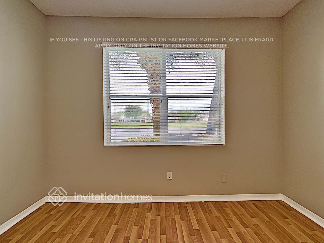 Building Photo - 215 River Bluff Ln