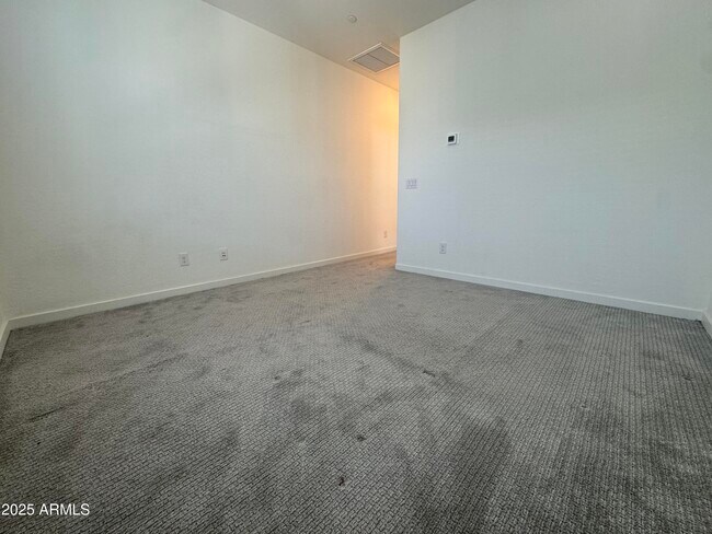 Building Photo - 300 N Gila Springs Blvd
