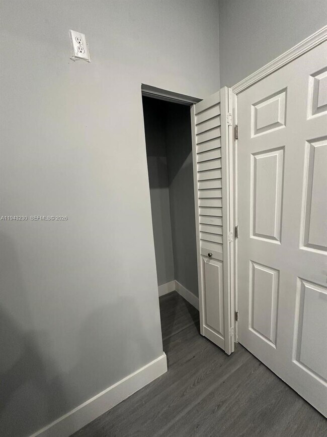 Building Photo - 11879 SW 253rd Terrace