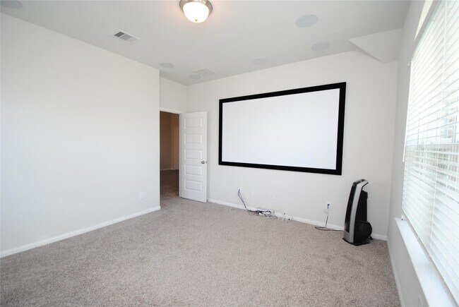 Building Photo - 8834 Arch Rock Dr