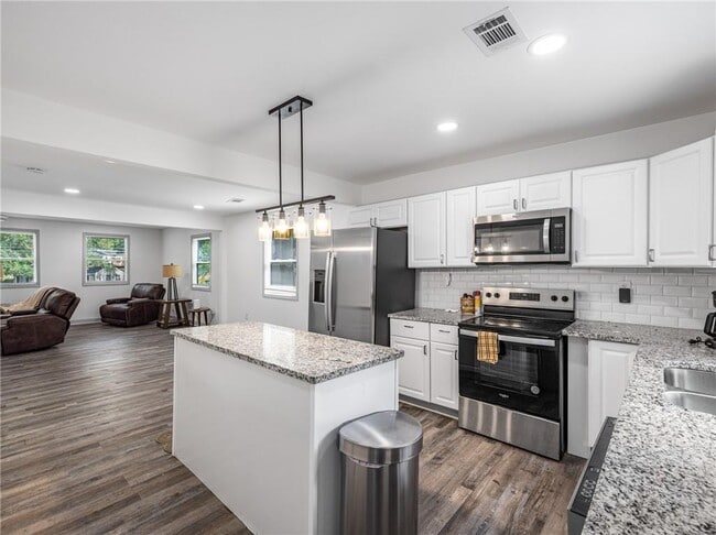 Building Photo - 2178 Penelope St NW