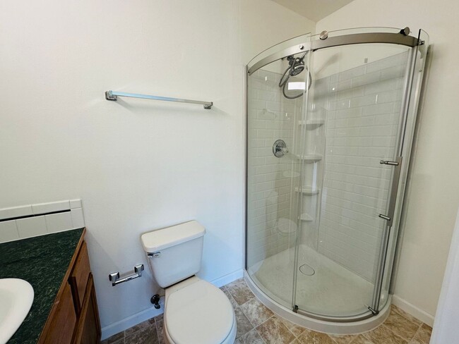 Building Photo - 3 Bed 2.5 Bath Roosevelt Area Remodeled  M...