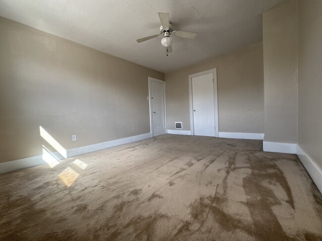 Building Photo - 1644 McFarland Rd