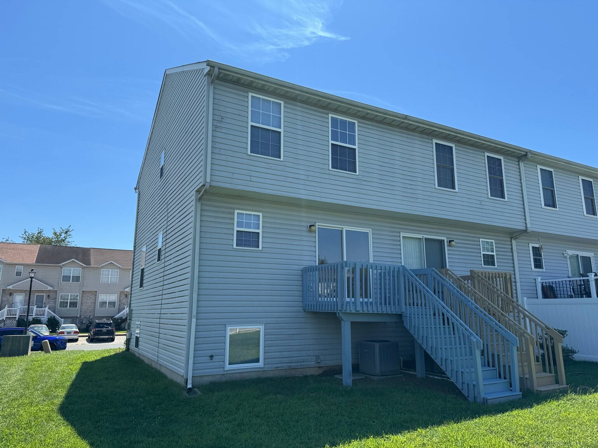 Building Photo - 132 Rosie Dr