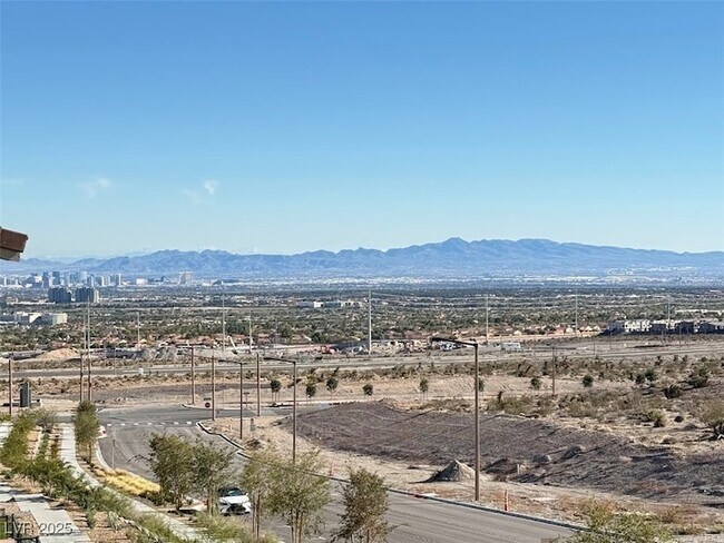 Building Photo - 11737 Stone Curlew Ave