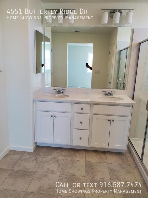 Building Photo - 4551 Butterfly Ridge Dr