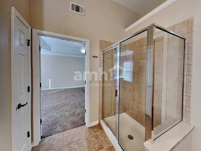 Building Photo - 3215 Thimbleberry Trail