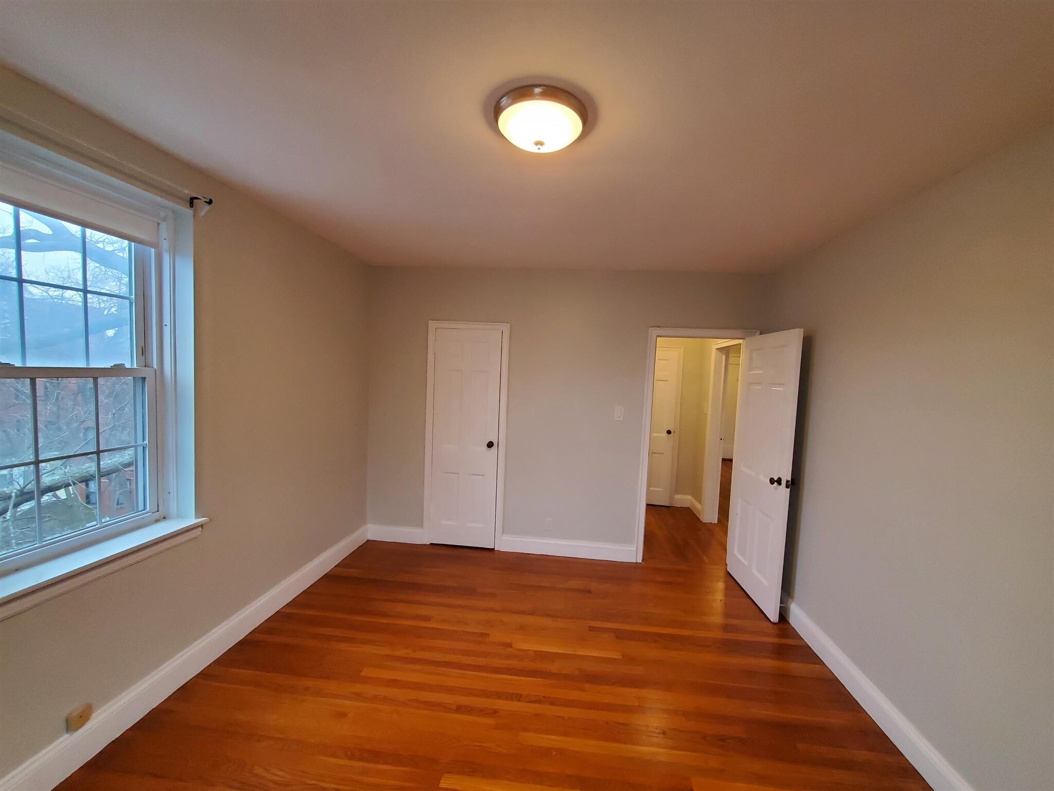 Building Photo - 16 Ware St