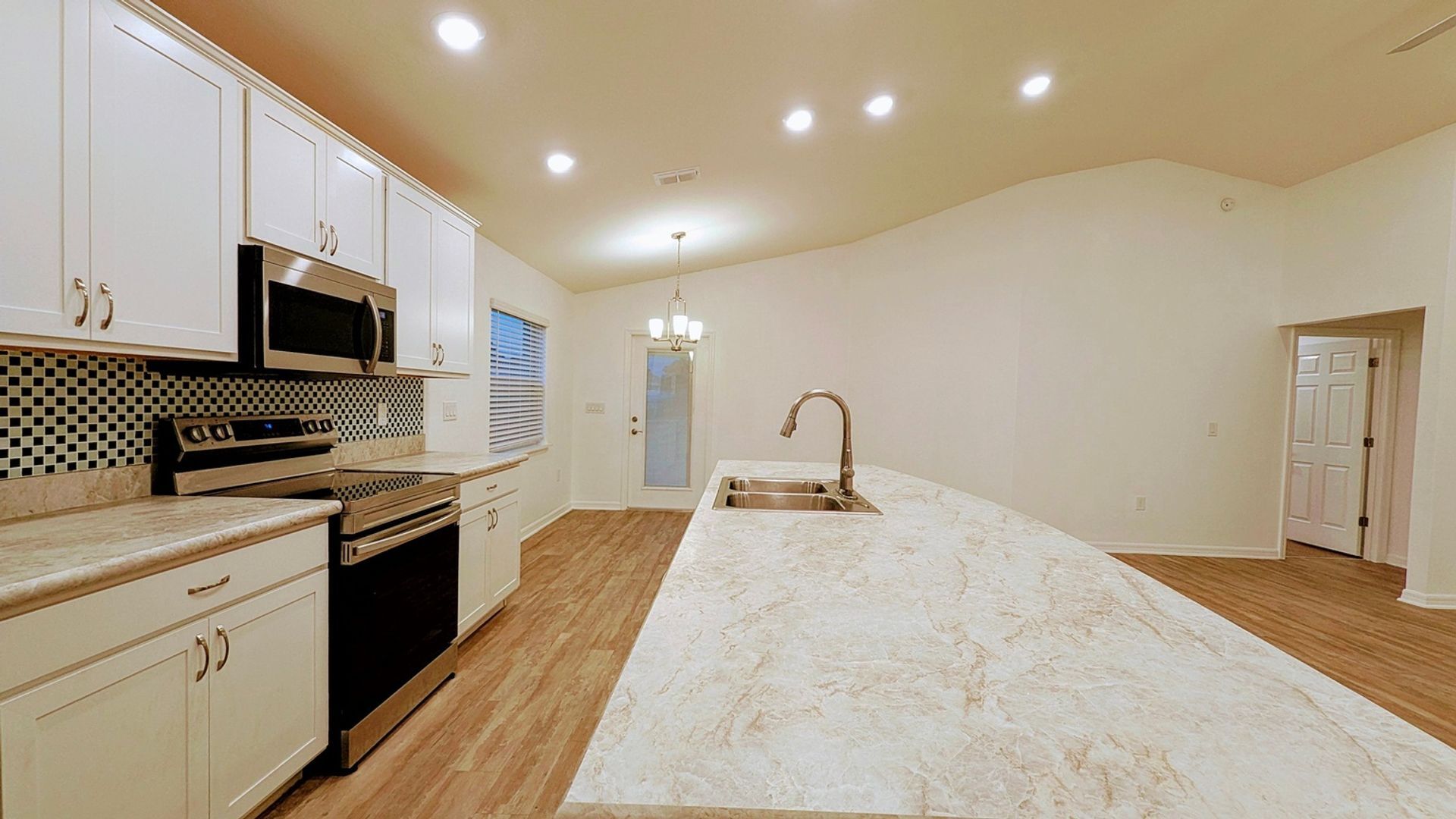 Building Photo - 6337 Gardner Dr