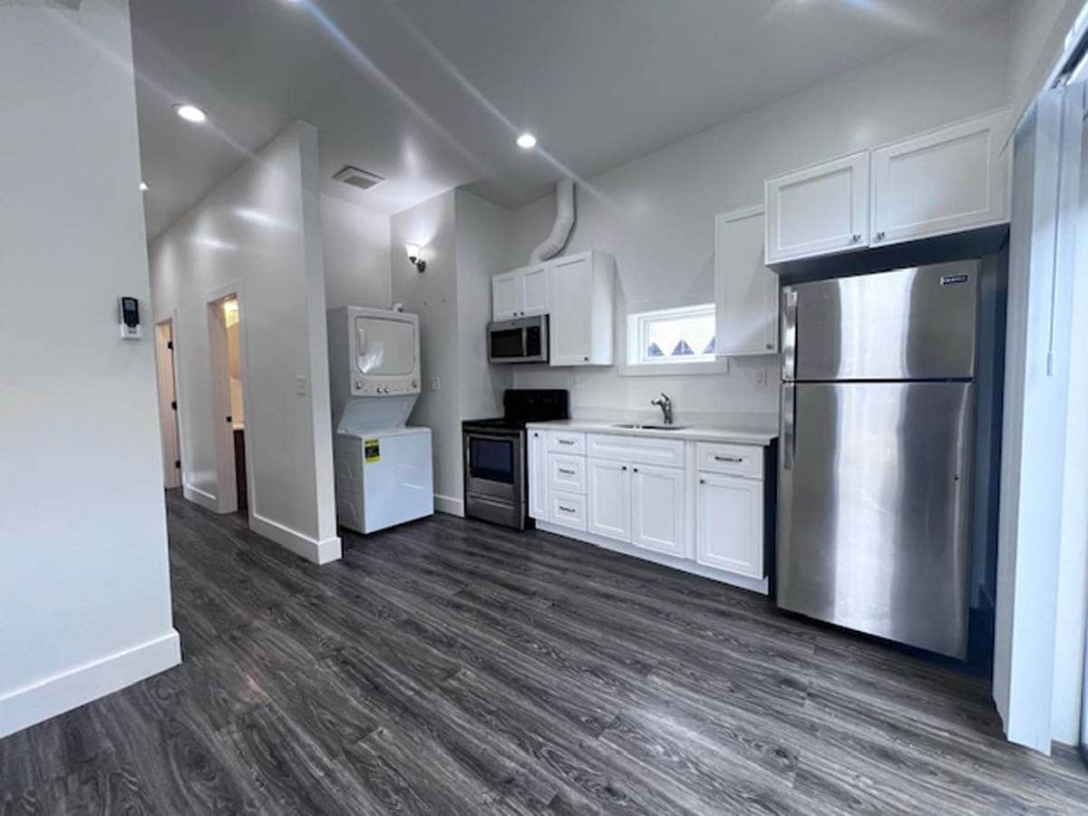 Building Photo - 6235 San Pablo Ave