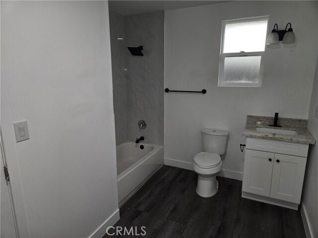 Building Photo - 5327 Tyler St