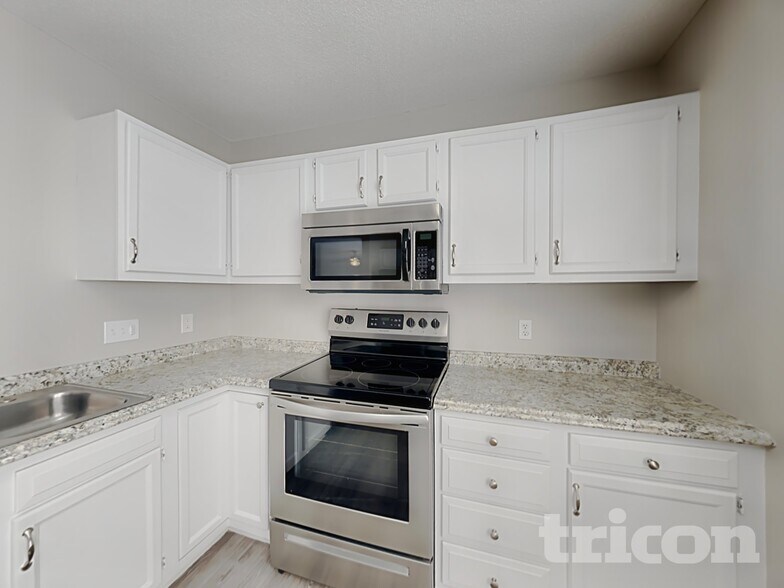 Building Photo - 1031 Castle Rock Ct