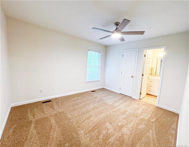 Building Photo - 5641 Middlefield Pl