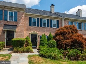 Building Photo - 803 Pritchet Ct