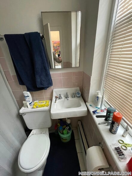 Building Photo - 61 S Huntington Ave