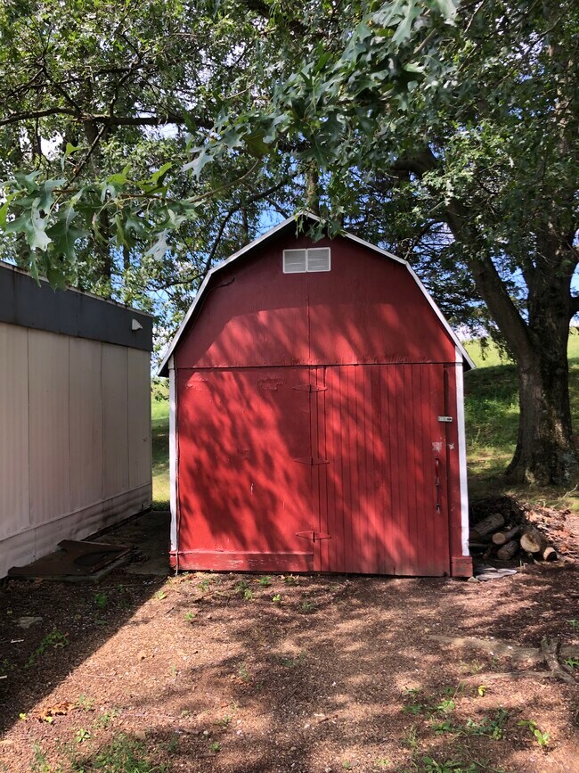 Building Photo - 1337 Irish Creek Rd