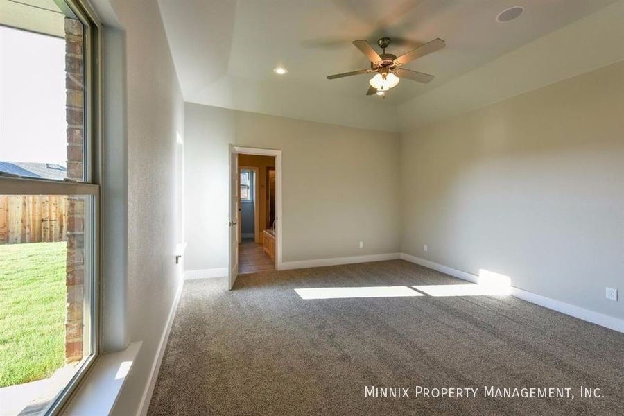 Building Photo - 2103 99th St