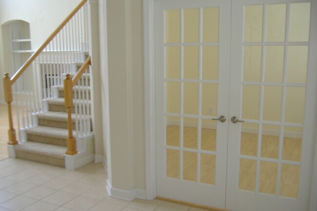 Building Photo - GREAT SPACIOUS 2 STORY HOME IN AVALON PARK in EAST ORLANDO