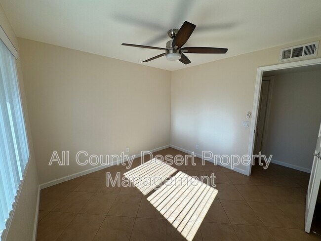 Building Photo - 73502 Sun Ln