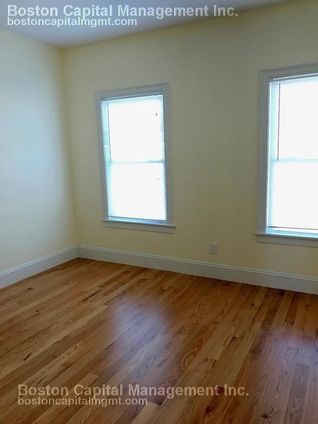 Building Photo - 57 W Seventh St