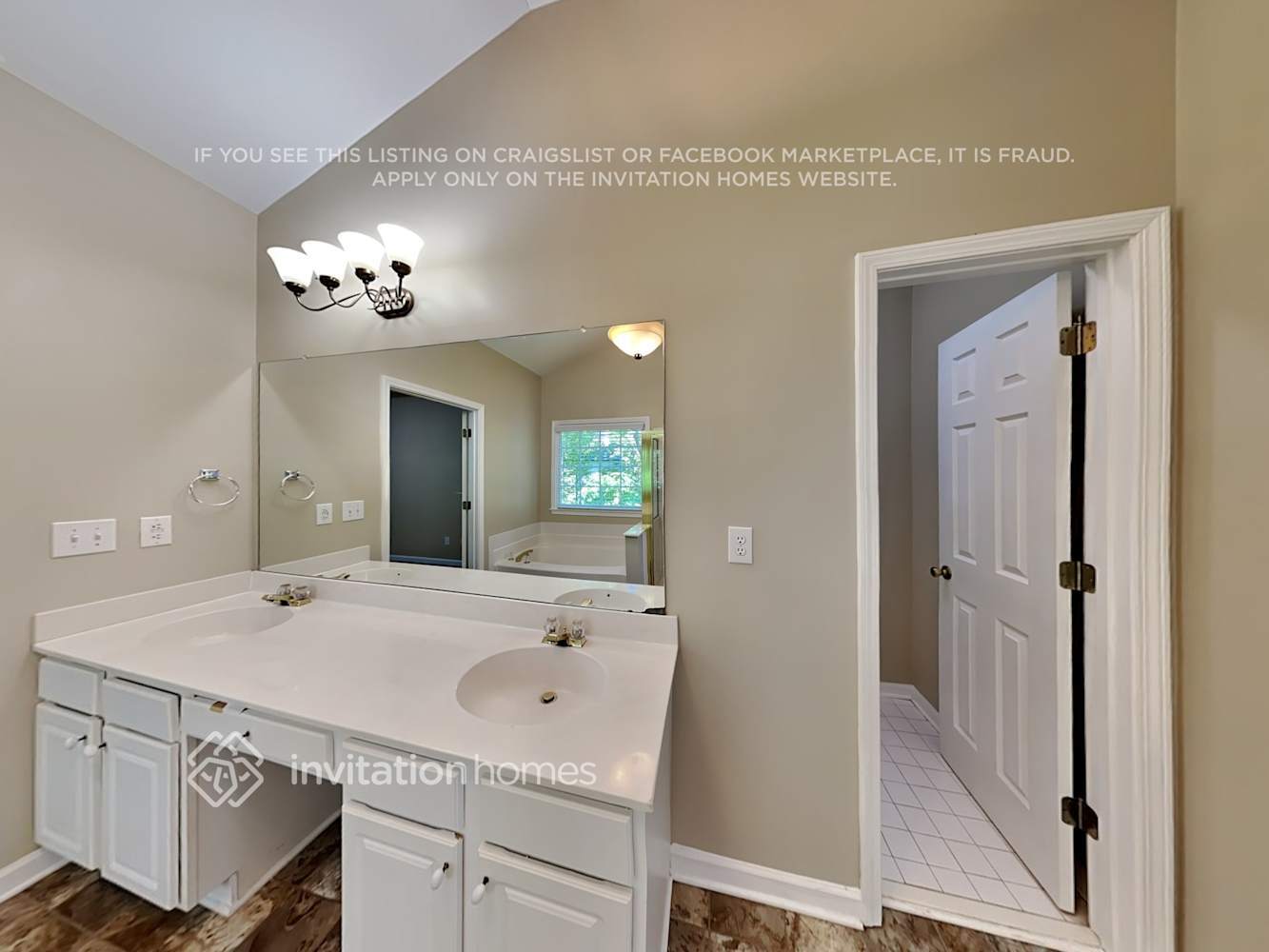 Building Photo - 9640 Eagles Landing Dr