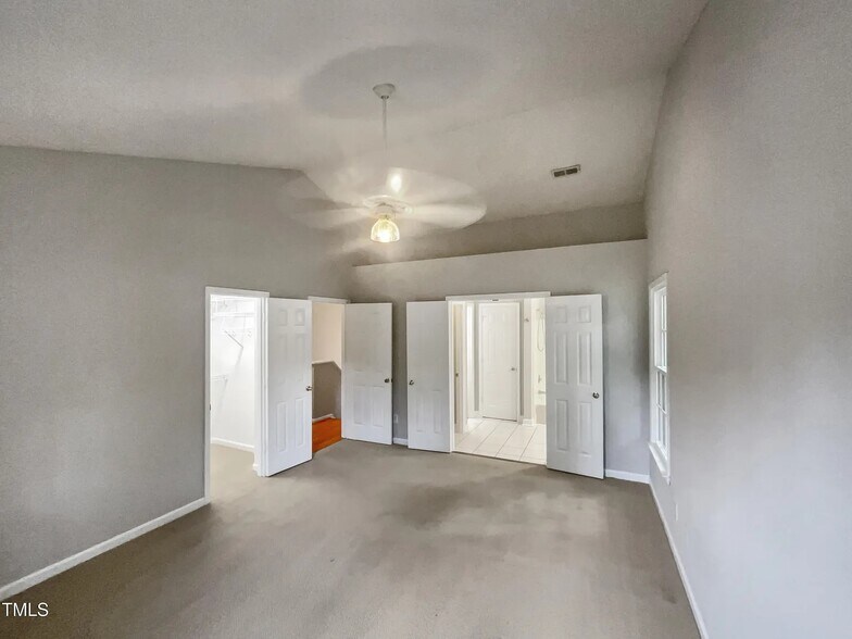 Primary Suite - 4013 Ellisfield Dr