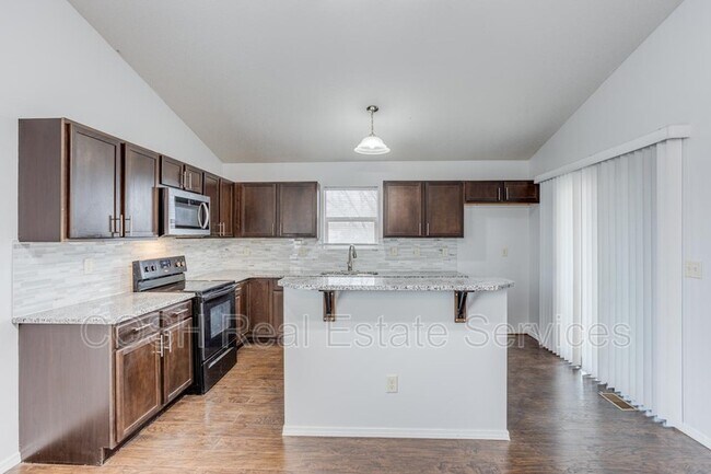 Building Photo - 1046 E Karla Ct