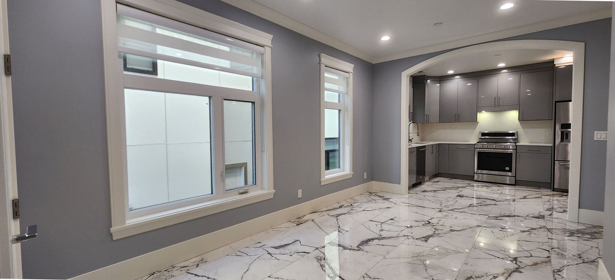 Building Photo - 1133 N 33rd Pl