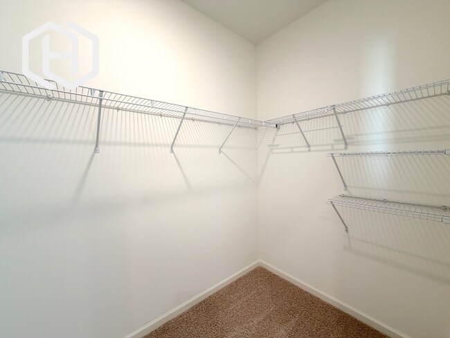 Building Photo - 2068 Gadwall Dr