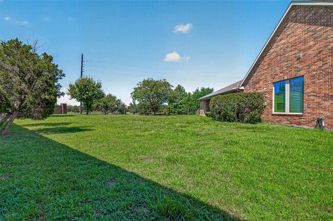Building Photo - 10834 Poolman Pl