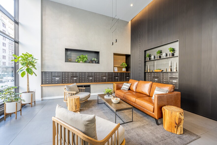 Building Photo - 10 PROVOST St