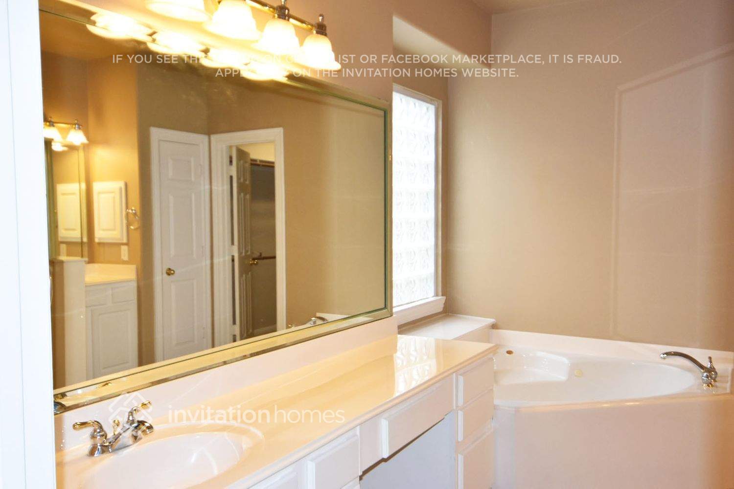 Building Photo - 18426 Wild Basin Tr