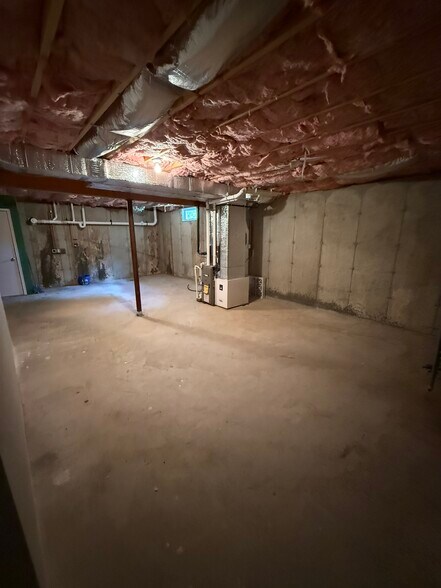 Building Photo - 86 Reservoir Dr