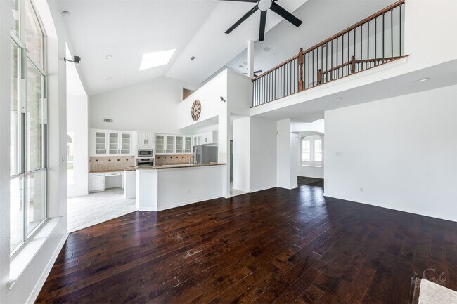 Building Photo - 5534 Weston Dr