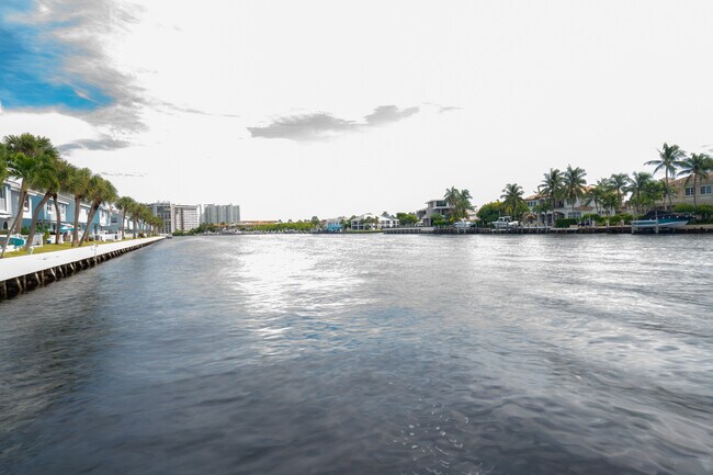 Building Photo - 1088 Jeffery St