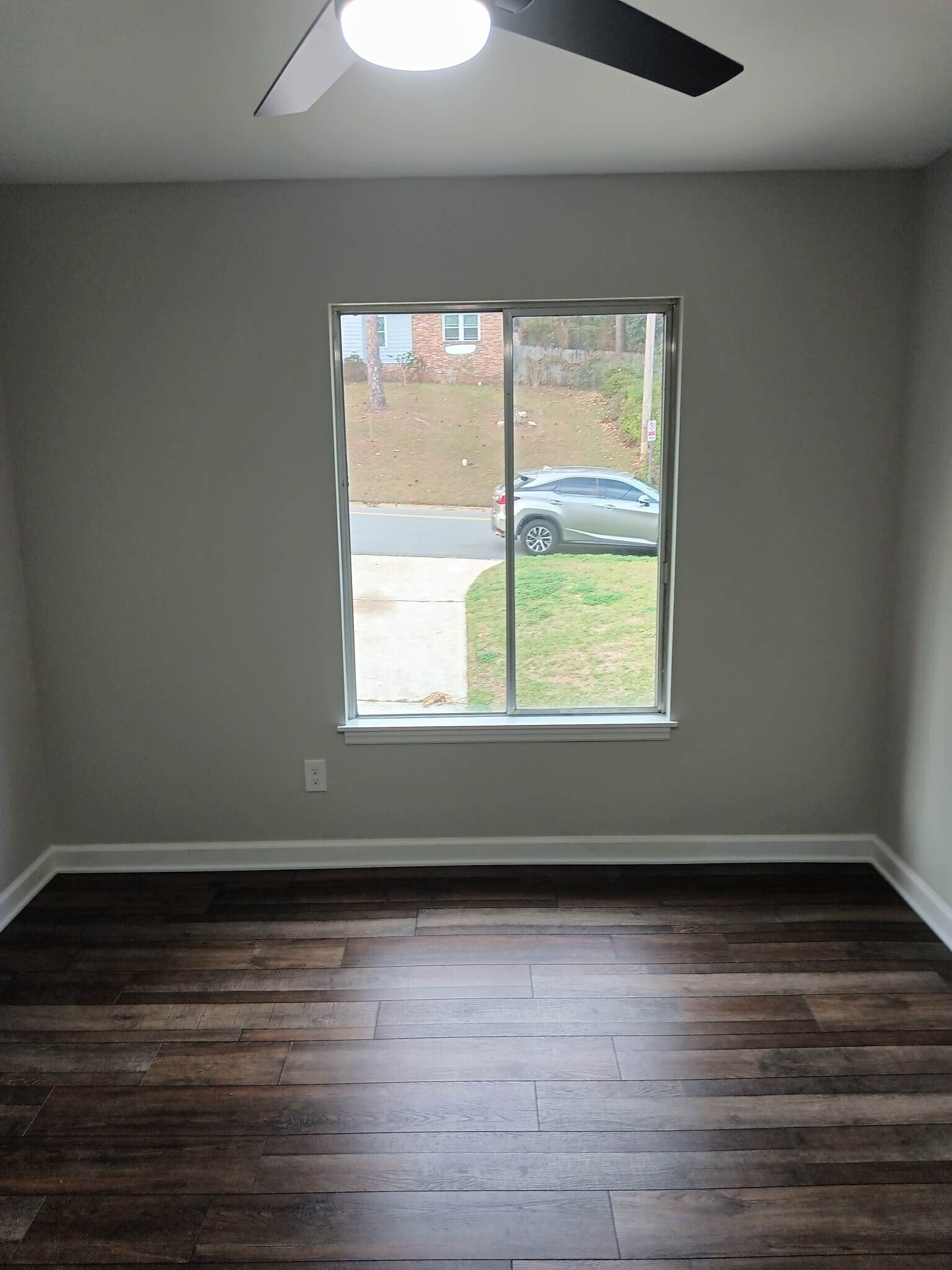 8 - 2709 Bedford Way