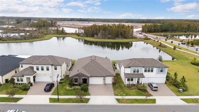 Building Photo - 8692 Little Bluestem Dr
