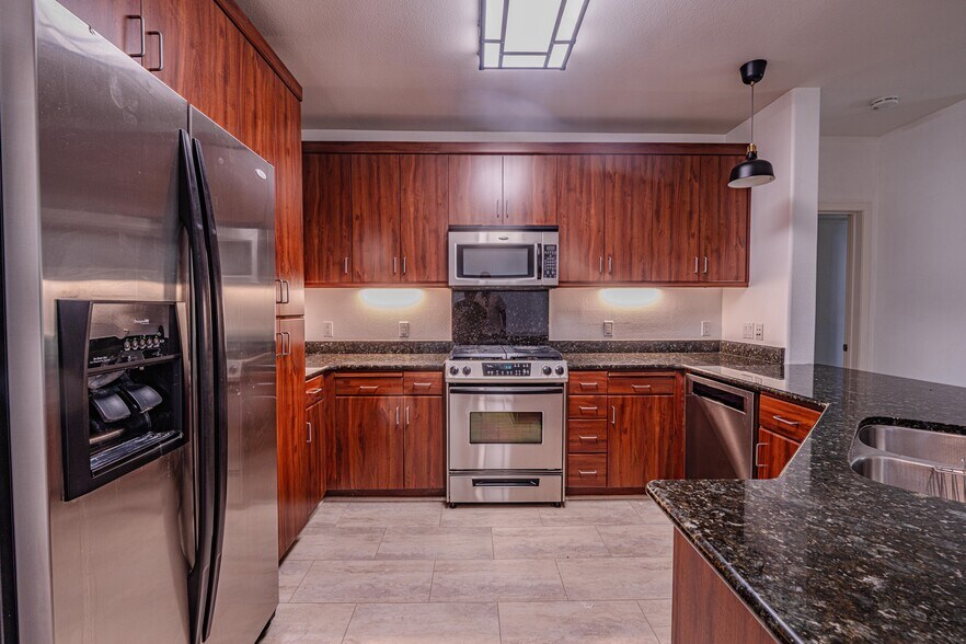 Building Photo - 5501 DeMarcus Blvd