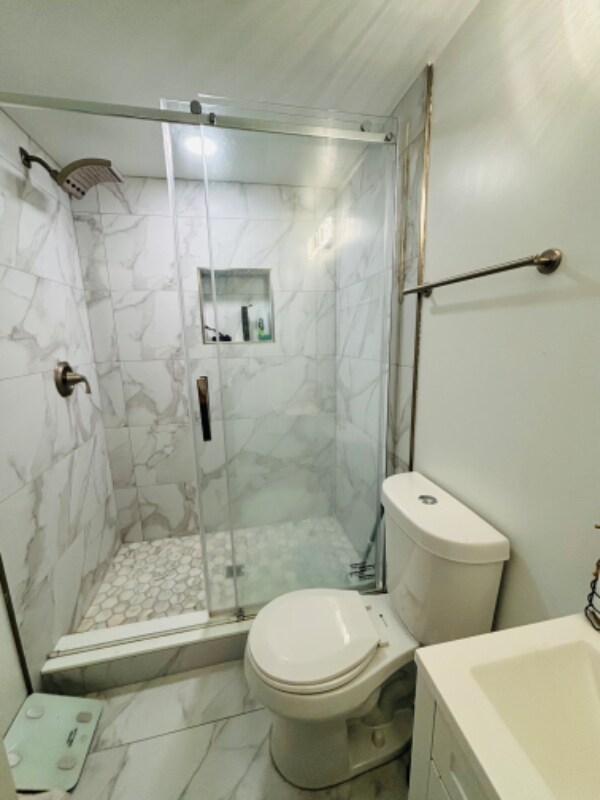 Building Photo - 13355 Jasper Ct