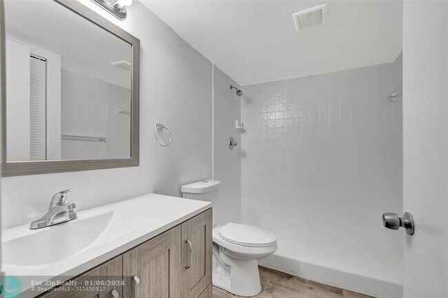 Building Photo - 97 Deer Creek Rd