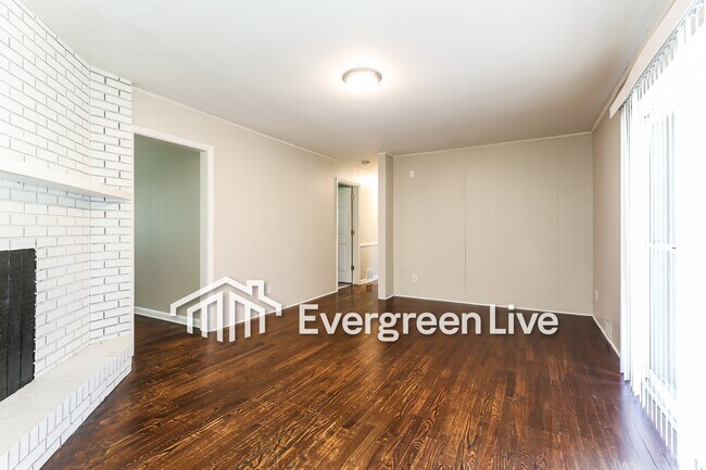 Building Photo - coming soon