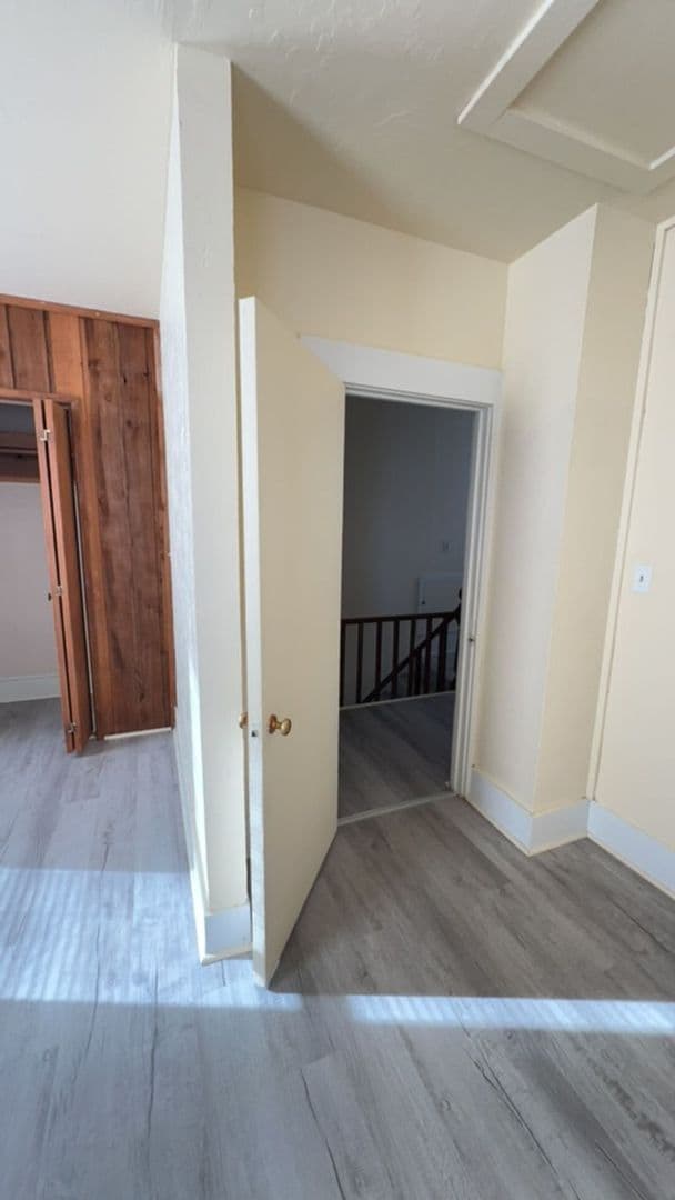 Building Photo - Charming 3-Bedroom Home with Backyard & Patio