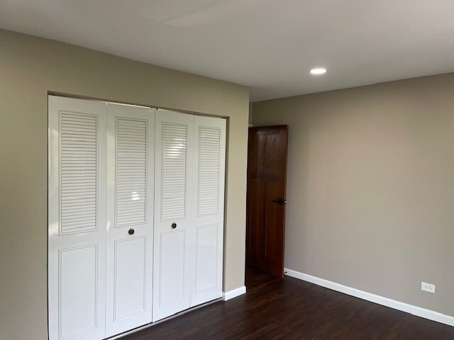 Building Photo - 1444 Carriage Ln