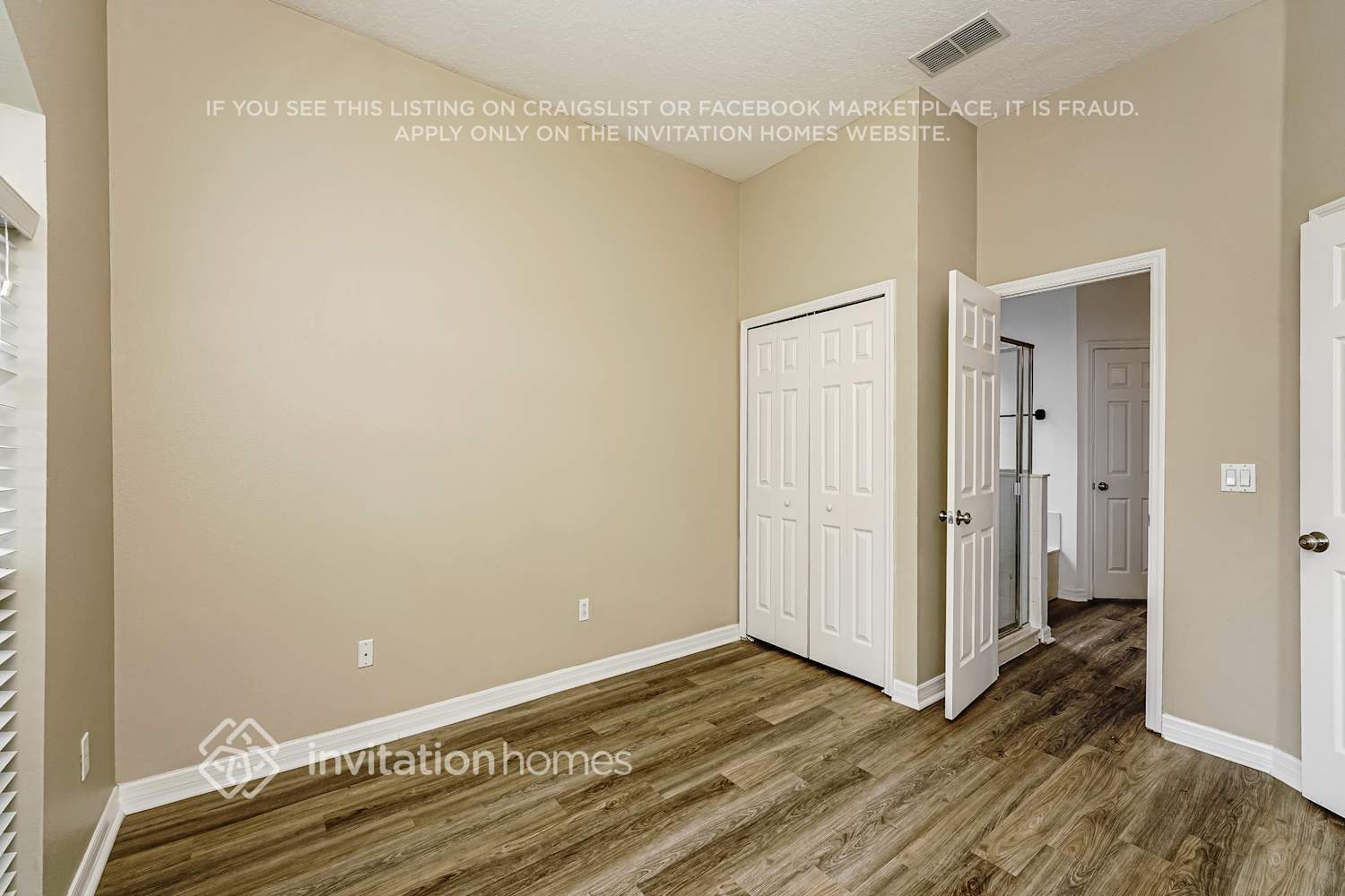 Building Photo - 945 Pickfair Terrace